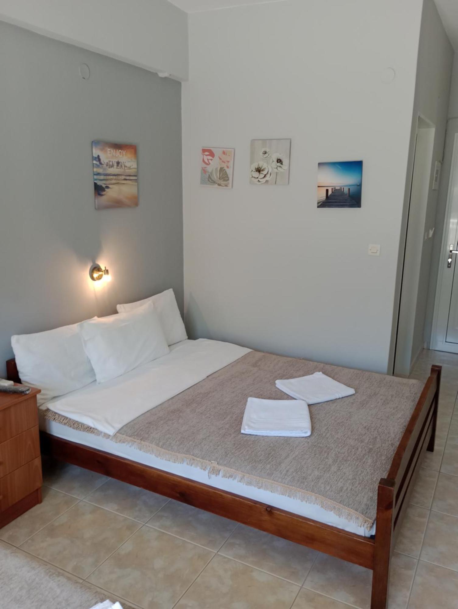 House Georgia Appartement Kallithea  Buitenkant foto
